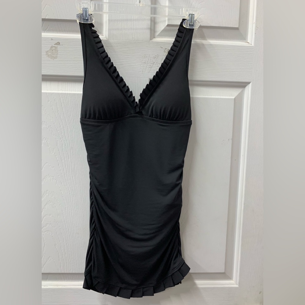 4 to 14 Jantzen one piece swimsuit black qcss0340